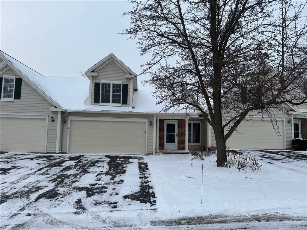 7 Eagle Pine Way Road, Henrietta, NY 14623 - Image #1