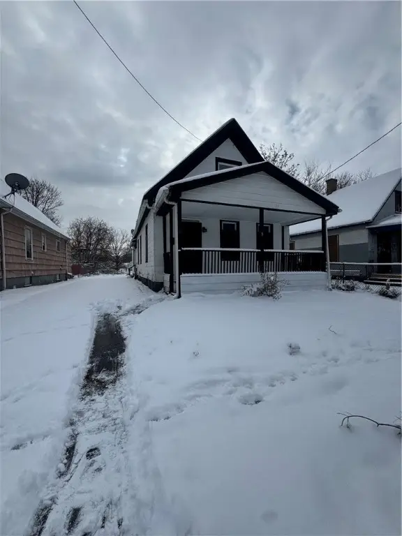 5 Laser Street, Rochester, NY 14621