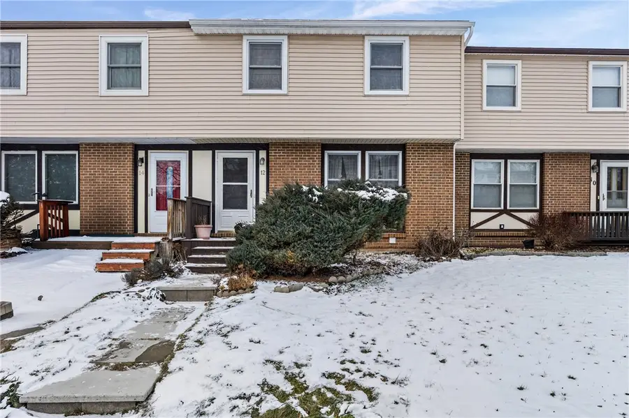 12 Carriage Court, Farmington, NY 14425 - #2