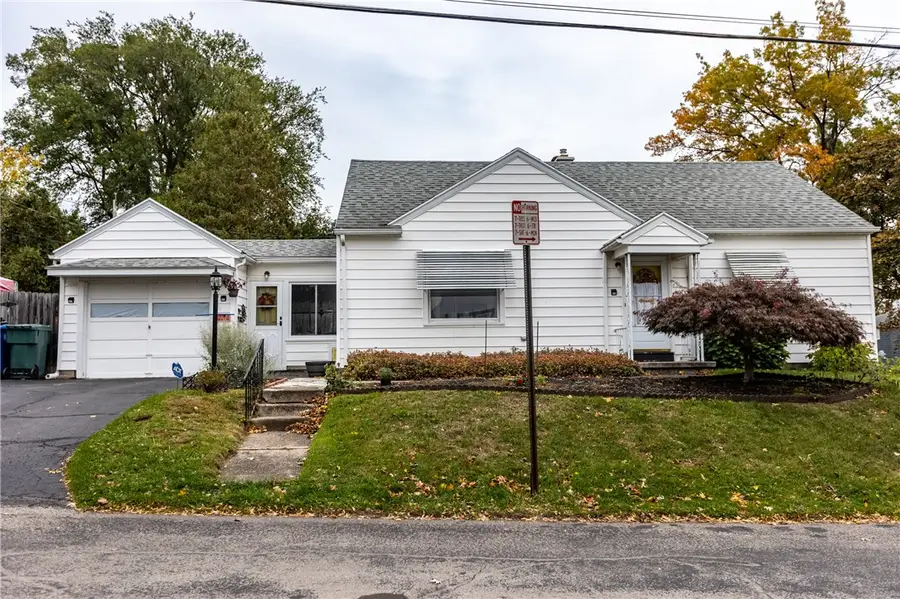 88 Colebourne Rd, Rochester, NY 14609 - Image #2