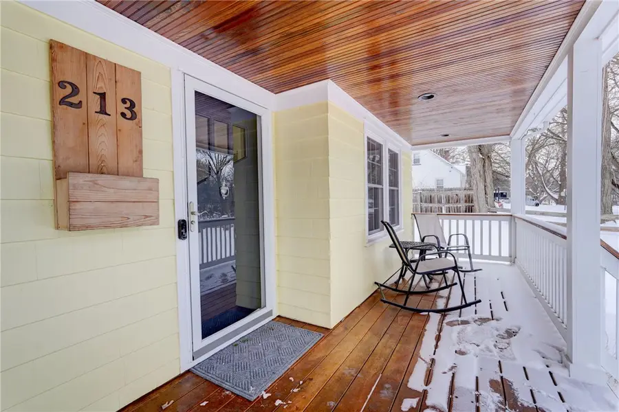 213 Ayrault Road, Fairport, NY 14450 - Image #2