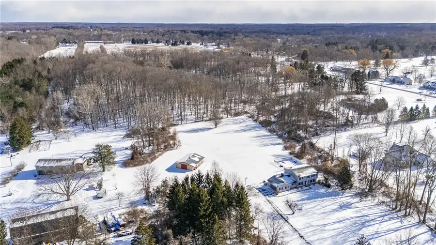 300 Salt Road, Webster, NY 14580 - Image #3