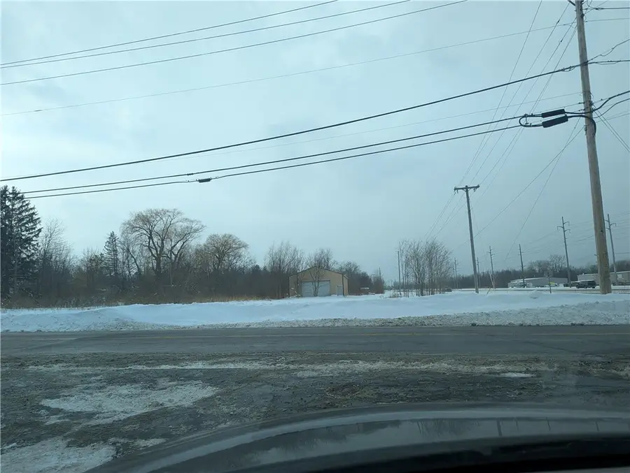 6273 Lakeside Road, Ontario, NY 14519 - Image #2