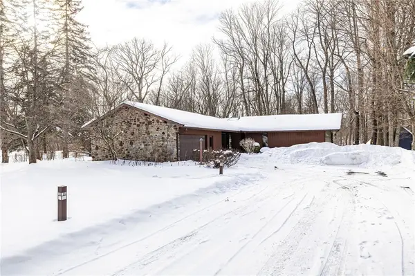 121 Hinkleyville Road, Spencerport, NY 14559