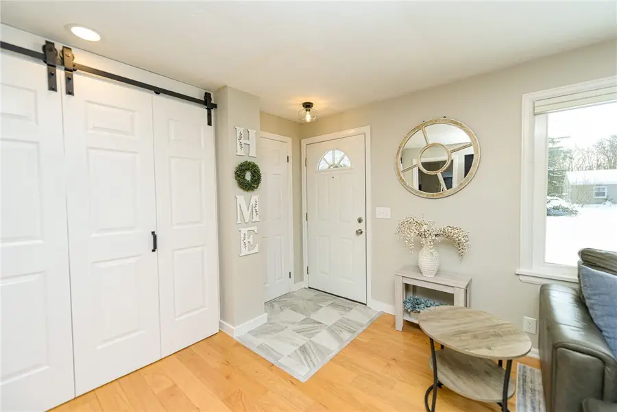 524 Old Mill Lane, Webster, NY 14580 - Image #2