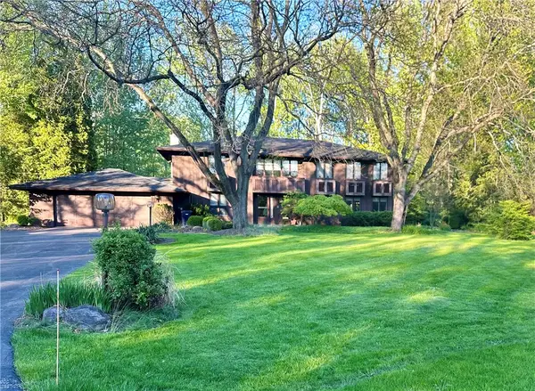 18 Edgewood Drive, Seneca Falls, NY 13148