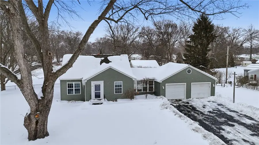 250 Norwood Circle, Webster, NY 14580 - #2