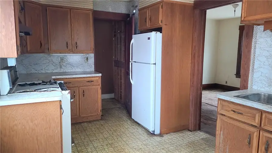 16 Franklin Street, Batavia, NY 14020 - Image #2