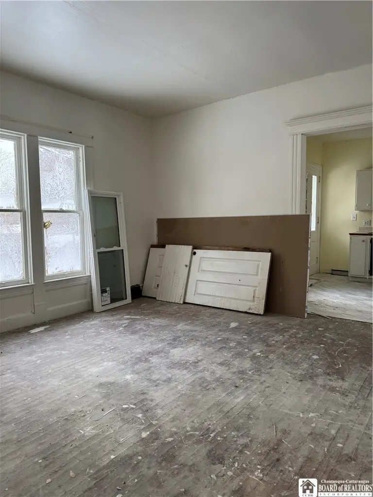 31 Linwood Avenue, Jamestown, NY 14701 - Image #3