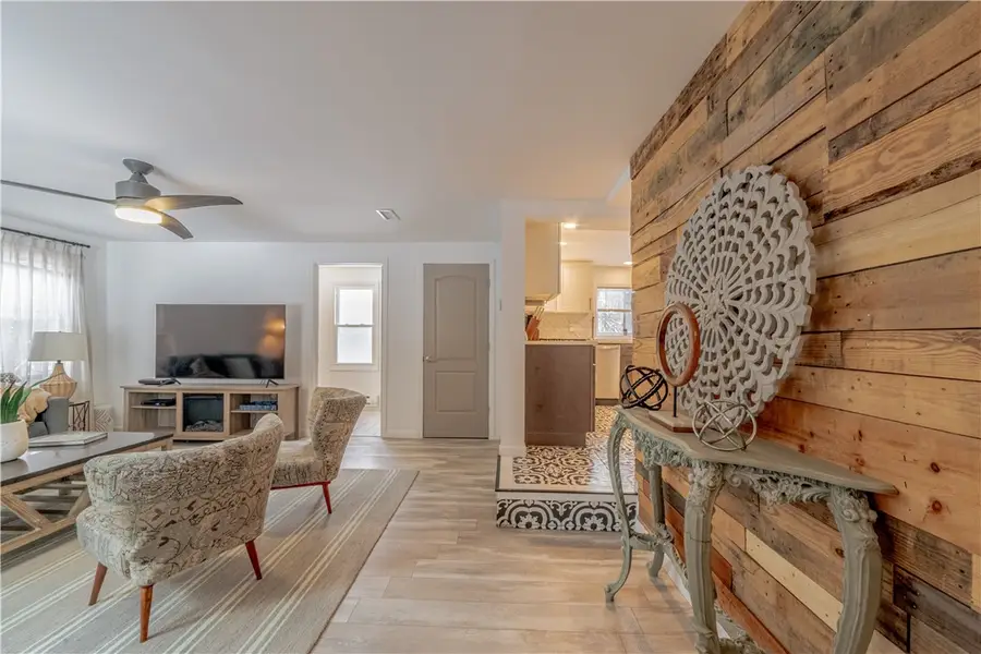 130 Cobb, Rochester, NY 14620 - Image #2