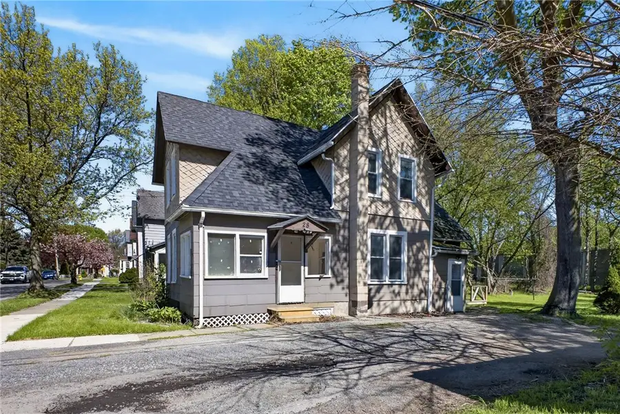28 Upton Place, Rochester, NY 14612 - #2