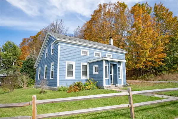 16 Railroad Avenue, Stamford, NY 12167