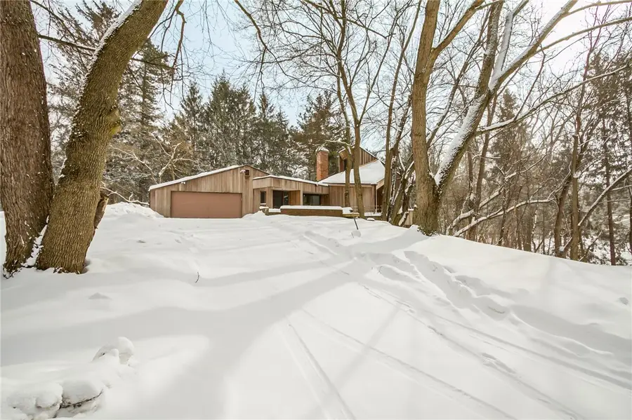 103 Harvest Road, Fairport, NY 14450 - Image #2