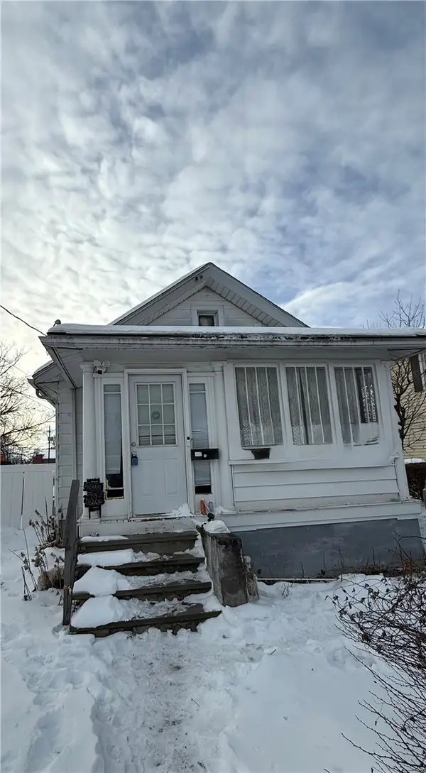 305 W Warren Street, Elmira, NY 14901