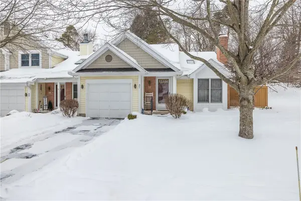 37 Overview Circle, Rochester, NY 14623