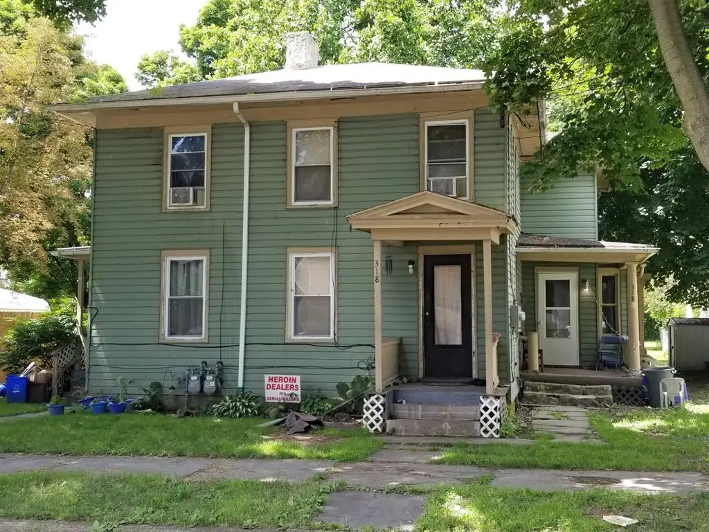 318 W 4th Street, Elmira, NY 14901 - #1