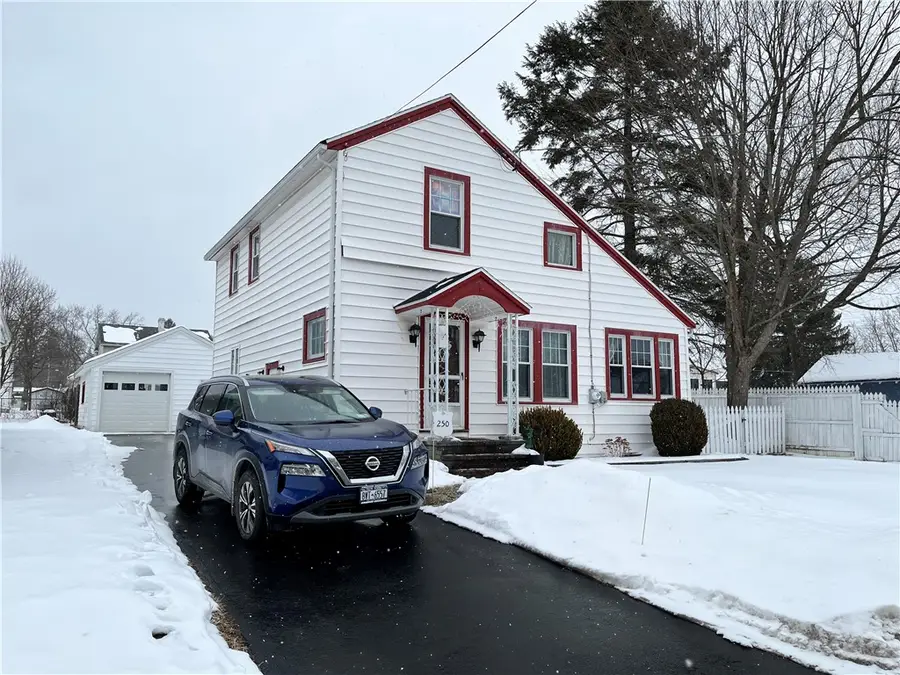 250 W 13th Street, Elmira, NY 14903 - #2