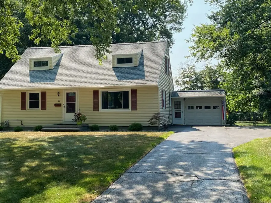 19 Sierra Road, Rochester, NY 14624 - #3