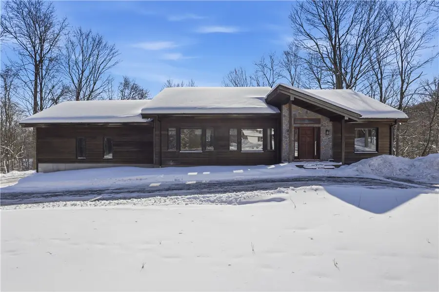 407 Bluhm Road, Fairport, NY 14450 - #2