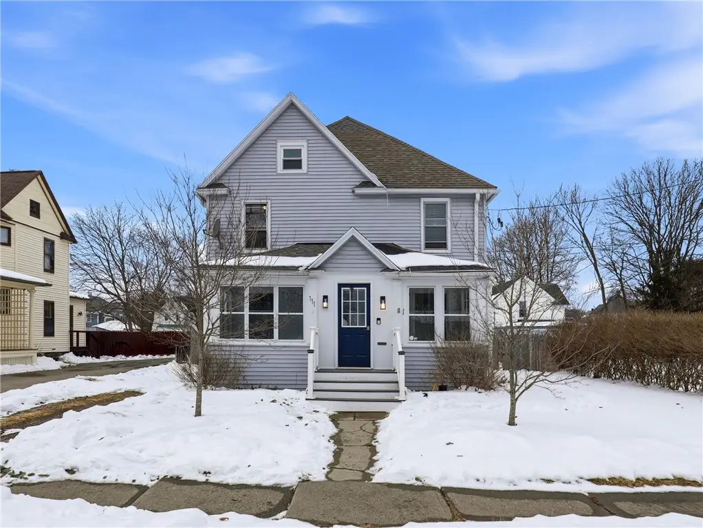 111 E Vanderbilt Street, Athens, PA 18810 - #1