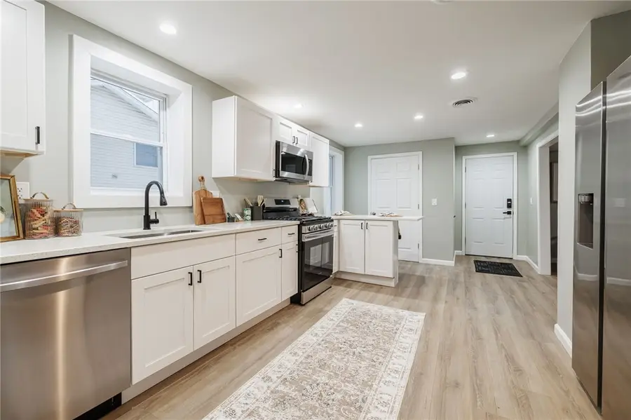 105 Madison Street, East Rochester, NY 14445 - #3