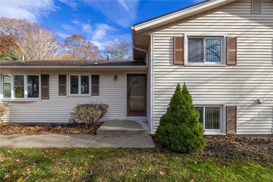 254 Parkview Drive, Rochester, NY 14625 - #2