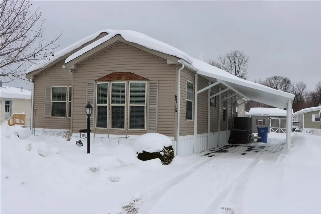 6316 Whispering Woods Dr., Williamson, NY 14589 - #1