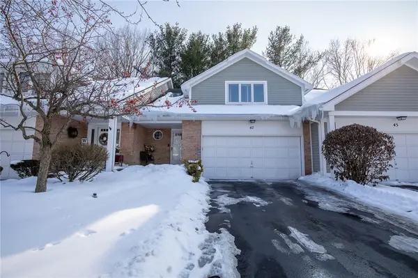 47 Running Brook Lane, Rochester, NY 14626