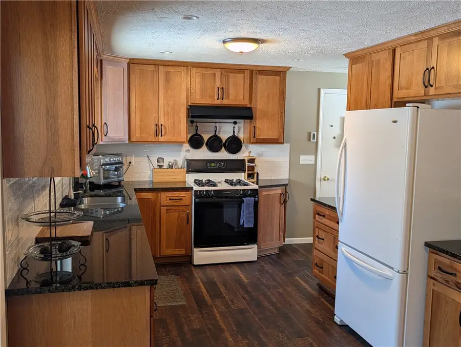 13 Canterbury Court, Bergen, NY 14416 - #2