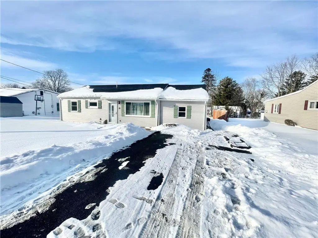 39 Elmhurst Circle, Auburn, NY 13021 - #1