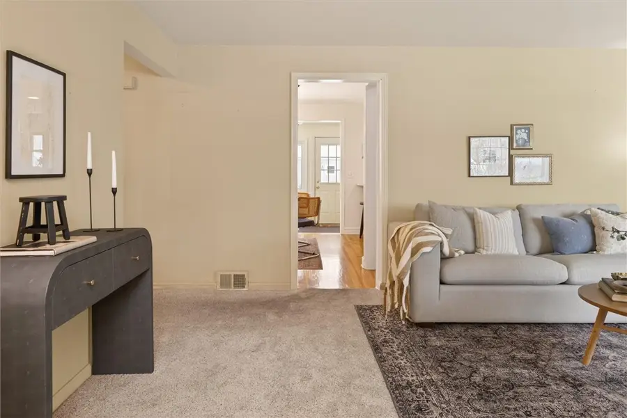 30 Klink Rd Road, Rochester, NY 14625 - #3