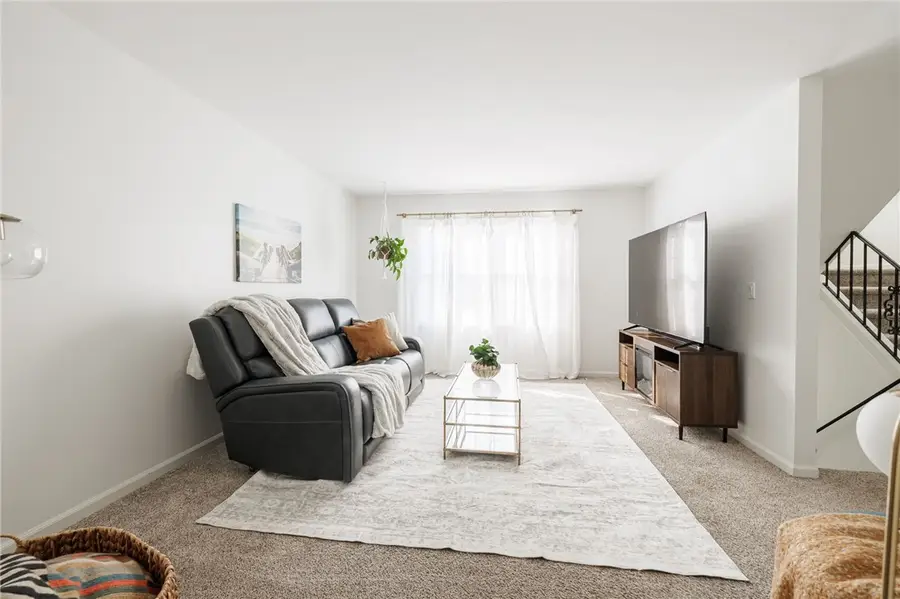 1136 The Grove, Victor, NY 14564 - #3