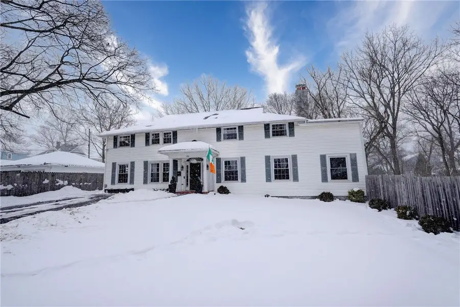 190 Saint Johns Court, Canandaigua, NY 14424 - #2