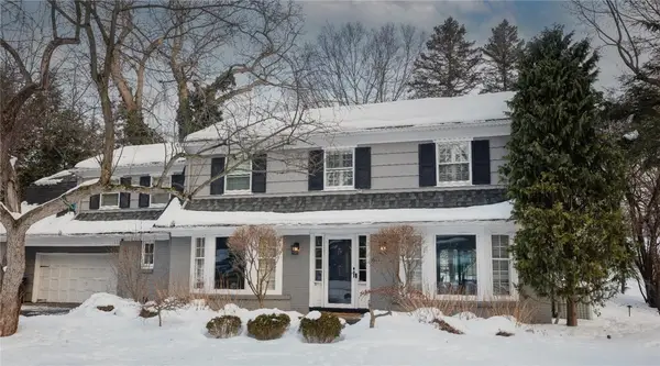 40 Pickwick Drive, Rochester, NY 14618