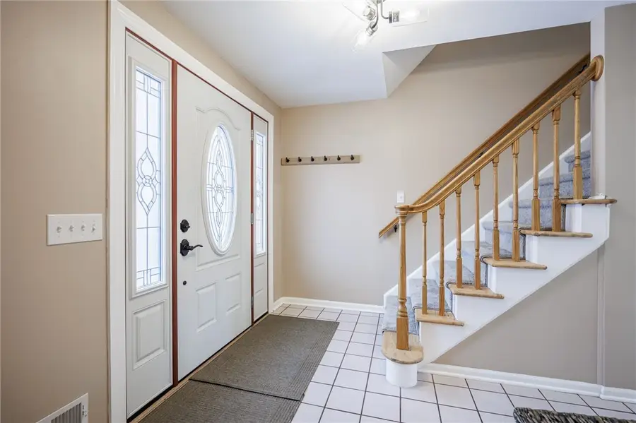 5 Chesham Way, Fairport, NY 14450 - #3