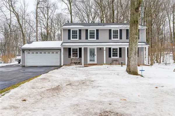 44 S Ridge Trail, Fairport, NY 14450