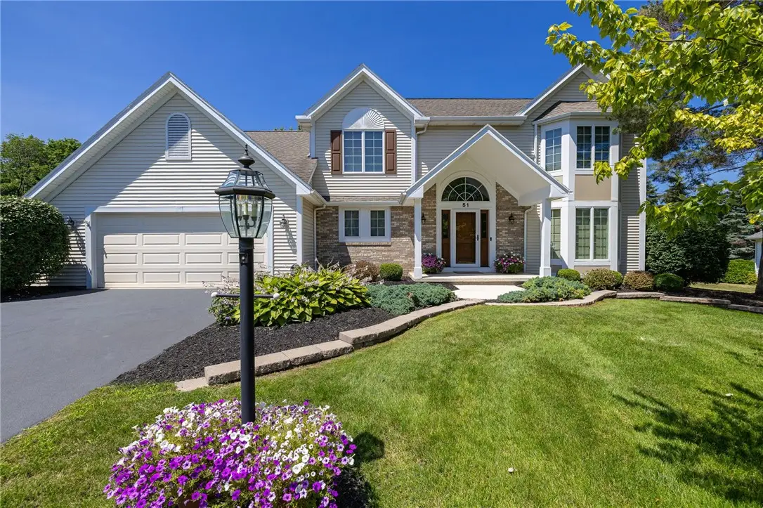 51 Walnut Hill Dr, Penfield, NY 14526 - #1