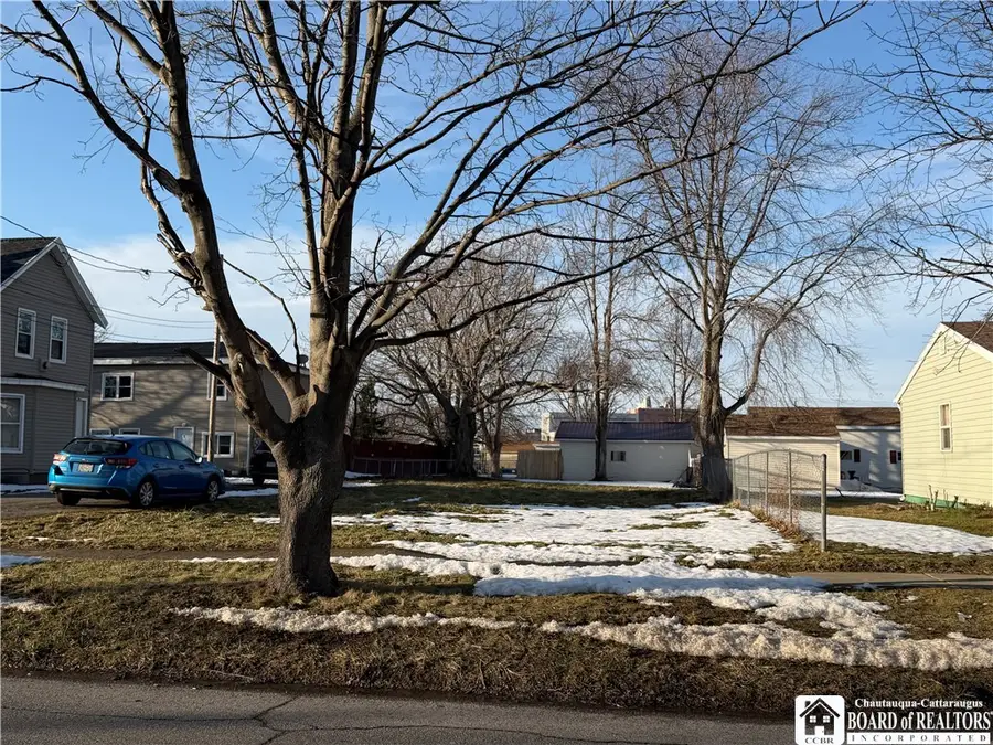 166 W 2nd Street, Dunkirk, NY 14048 - #2