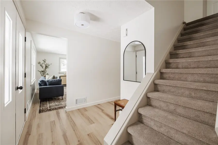 1427 Tudor Way, Farmington, NY 14425 - #3