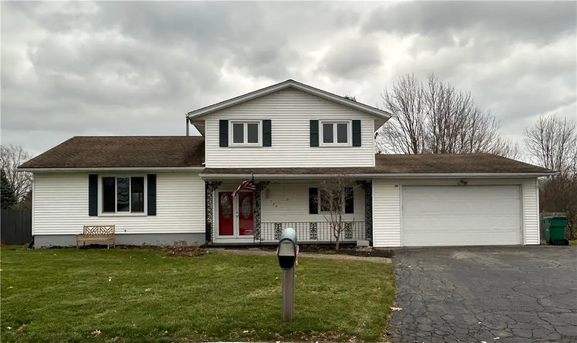 124 Granada Circle, Rochester, NY 14609 - #1