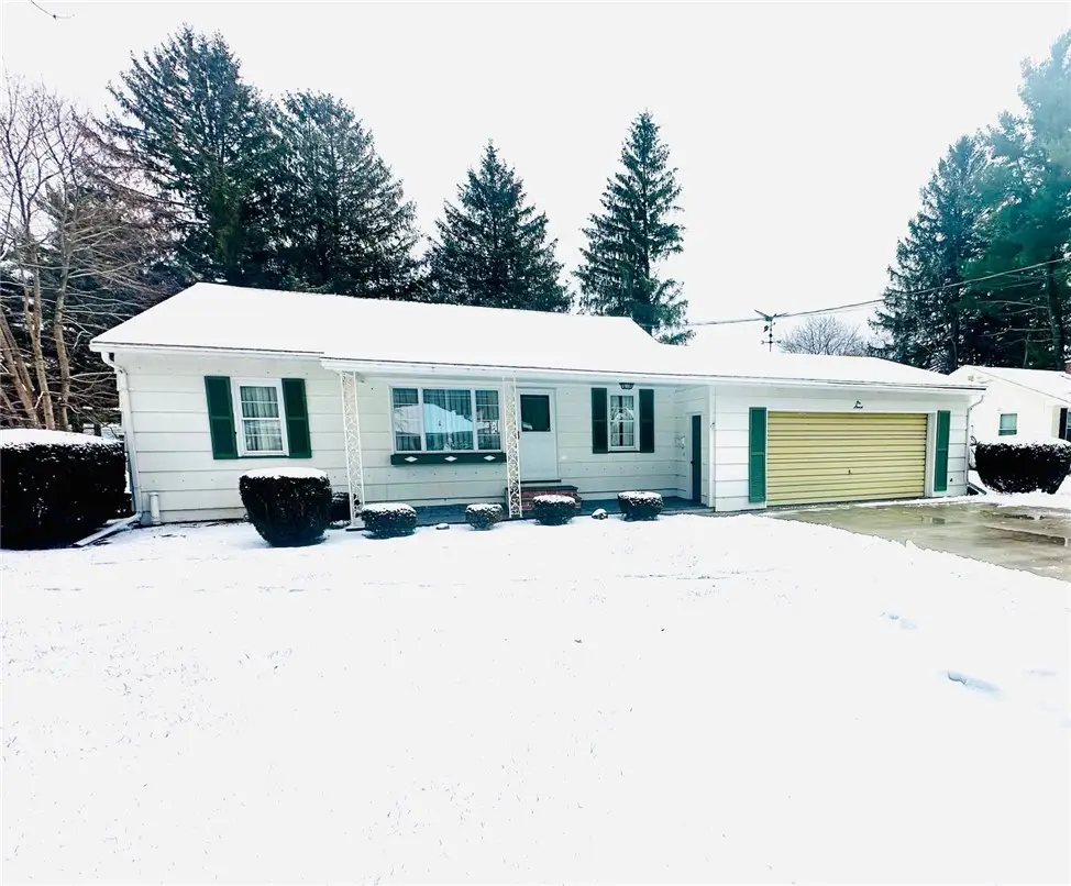 6 Locust Street, Bath, NY 14810 - #1