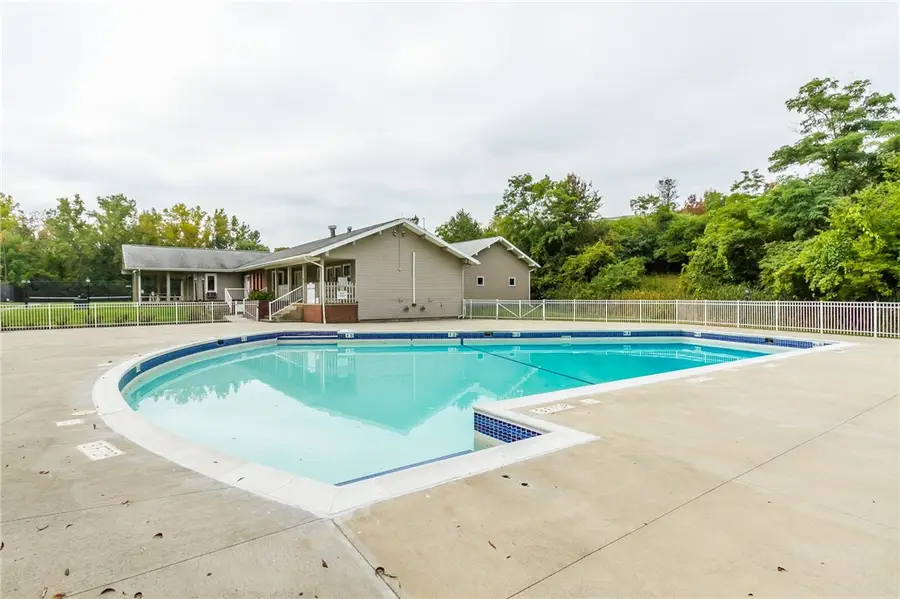 519 Eastbrooke Lane, Rochester, NY 14618 - #3