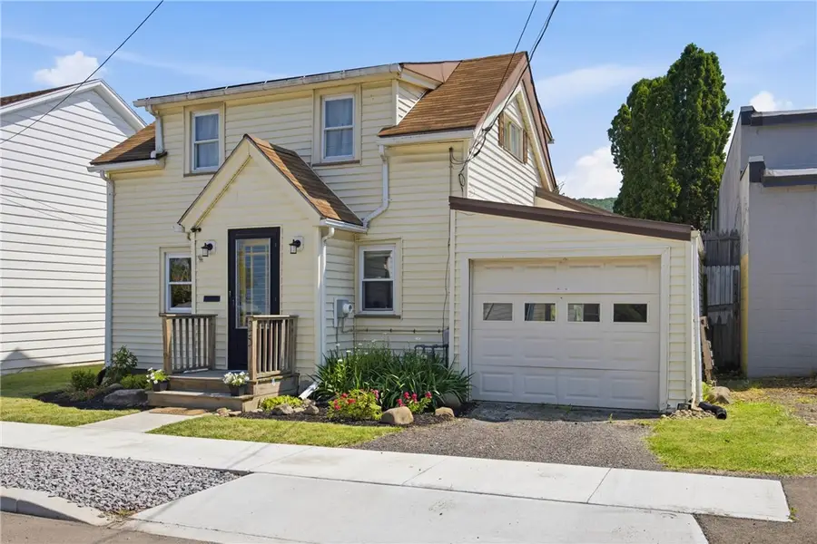 25 Spruce Street, Dansville, NY 14437 - #3
