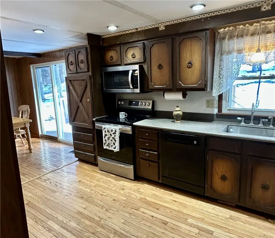 121 Woodview Lane, Morris, NY 13808 - #3