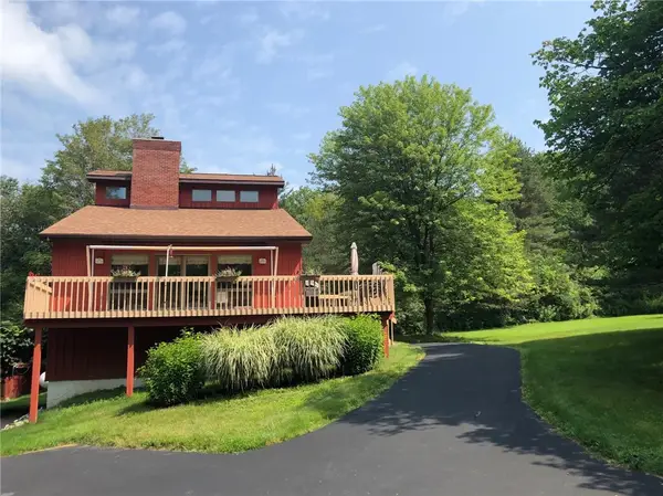 6563 Gulick Road, Naples, NY 14512