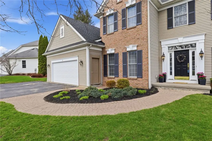 4 Willoughby Place, Pittsford, NY 14534 - #3