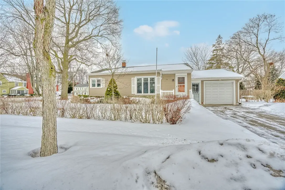 118 Maiden Lane, Rochester, NY 14616 - #1