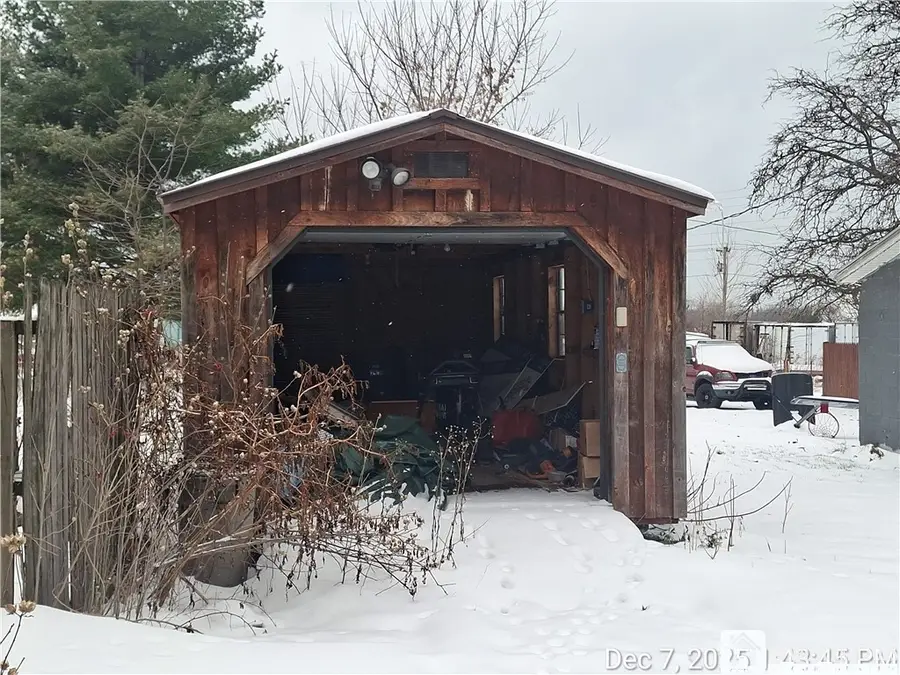 30 Saint Hedwigs Avenue, Dunkirk, NY 14048 - #3