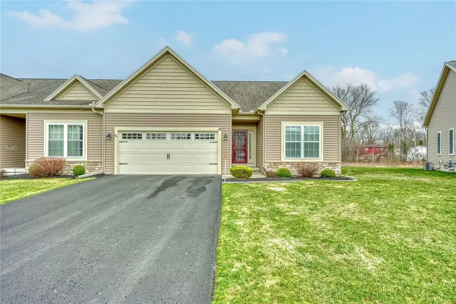 16 Harbour Oaks, Rochester, NY 14624 - #2