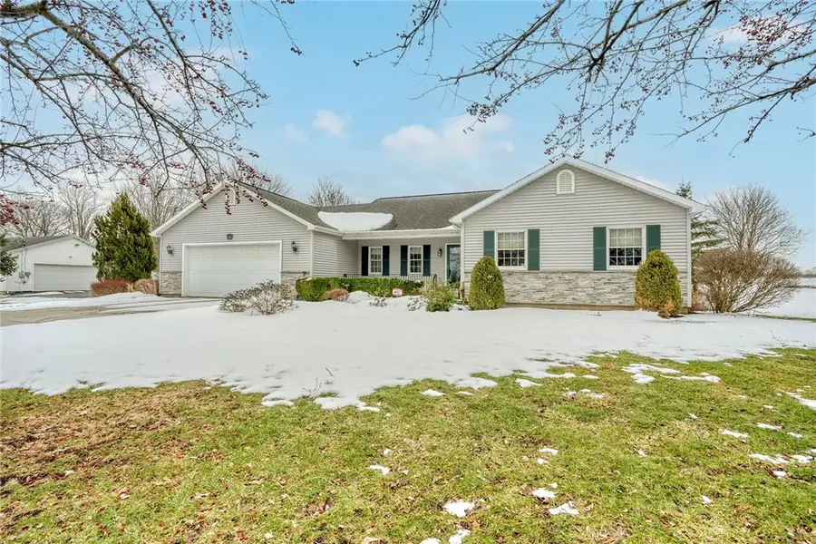 38 Munger Street, Bergen, NY 14416 - #3